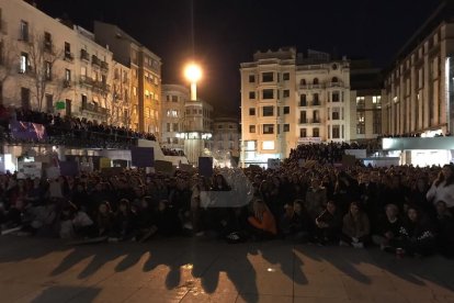 Jornada con dos manifestaciones por falta de un acuerdo entre los colectivos feministas Marea Lila y la Coordinadora del 8-M.