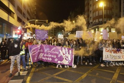 Jornada con dos manifestaciones por falta de un acuerdo entre los colectivos feministas Marea Lila y la Coordinadora del 8-M.