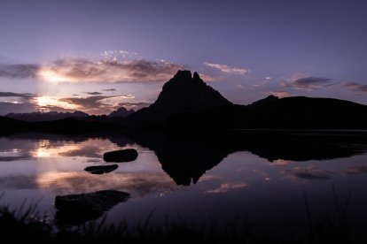 Envia'ns fotos relacionades amb l'estiu i guanya una estada a l'Hotel Estanys Blaus de Tavascan.