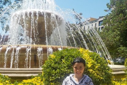 Felicita els teus familiars i amics pel seu aniversari, sant, casament enviant fotos a cercle@segre.com