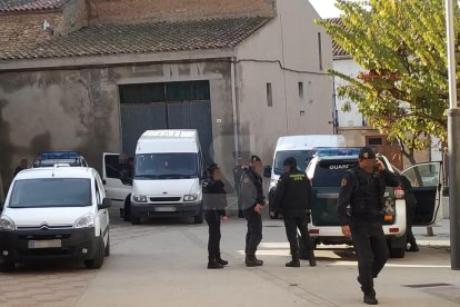 Registros de la Guardia Civil en la capital del Segrià, Almacelles, Castellnou de Seana y Bellpuig.
