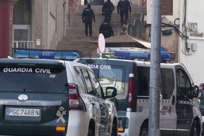 Registros de la Guardia Civil en la capital del Segrià, Almacelles, Castellnou de Seana y Bellpuig.
EN ACTUALIZACIÓN