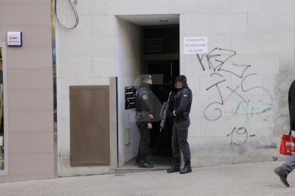 Registros de la Guardia Civil en la capital del Segrià, Almacelles, Castellnou de Seana y Bellpuig.
EN ACTUALIZACIÓN