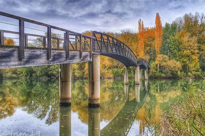 Les fulles cauen, arriba la boira i comença a fer fred.