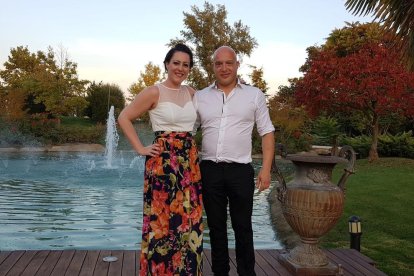 Felicita els teus familiars i amics pel seu aniversari, sant, casament enviant fotos a cercle@segre.com