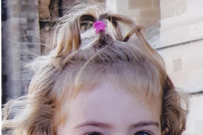 Felicita els teus familiars i amics pel seu aniversari, sant, casament enviant fotos a cercle@segre.com