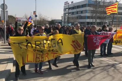 Manifestació pels carrers de Tàrrega