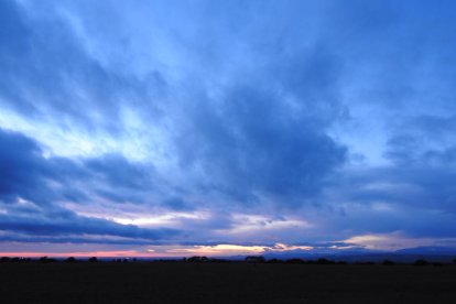 Les fulles cauen, arriba la boira i comença a fer fred.