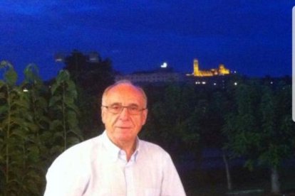 Felicita els teus familiars i amics pel seu aniversari, sant, casament enviant fotos a cercle@segre.com