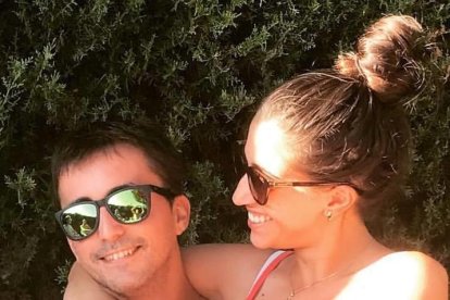 Felicita els teus familiars i amics pel seu aniversari, sant, casament enviant fotos a cercle@segre.com