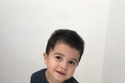 Felicita els teus familiars i amics pel seu aniversari, sant, casament enviant fotos a cercle@segre.com