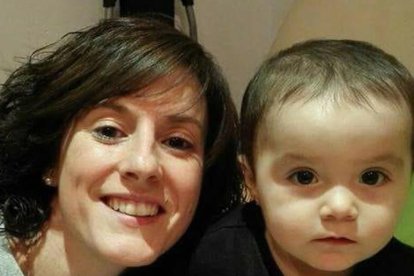 Felicita els teus familiars i amics pel seu aniversari, sant, casament enviant fotos a cercle@segre.com