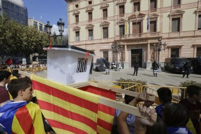 La manifestació d'estudiants ha reunit unes 2.000 persones.