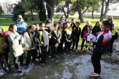 La deportista checa Verónika Kubínová, con medallas de oro en campeonatos europeos y del mundo de orientación en BTT, ha trabajado como auxiliar de conversación dentro del proyecto lingüístico Meridio de este colegio leridano.