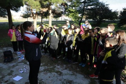 La deportista checa Verónika Kubínová, con medallas de oro en campeonatos europeos y del mundo de orientación en BTT, ha trabajado como auxiliar de conversación dentro del proyecto lingüístico Meridio de este colegio leridano.