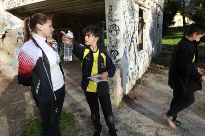 La deportista checa Verónika Kubínová, con medallas de oro en campeonatos europeos y del mundo de orientación en BTT, ha trabajado como auxiliar de conversación dentro del proyecto lingüístico Meridio de este colegio leridano.