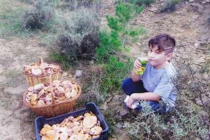 Felicita els teus familiars i amics pel seu aniversari, sant, casament enviant fotos a cercle@segre.com