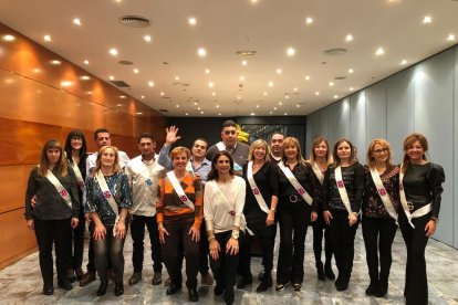 Felicita els teus familiars i amics pel seu aniversari, sant, casament enviant fotos a cercle@segre.com