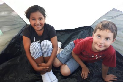 Felicita els teus familiars i amics pel seu aniversari, sant, casament enviant fotos a cercle@segre.com