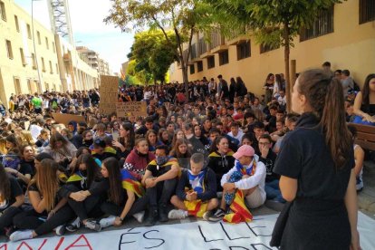 Jueves, 17 de octubre