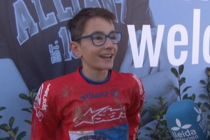 Marc Màrquez, ahir amb els nens del seu campus al circuit de Rufea.