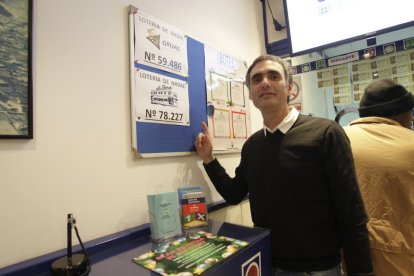 La Pastisseria Rosita de Castellserà repartió 10.000 euros con el número 73.348, comprado en Ivars.
