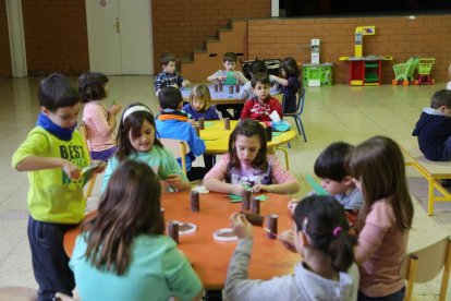 El maquillatge infantil, un dels tallers a Cervera.