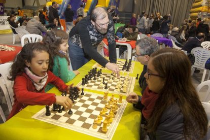 El maquillatge infantil, un dels tallers a Cervera.