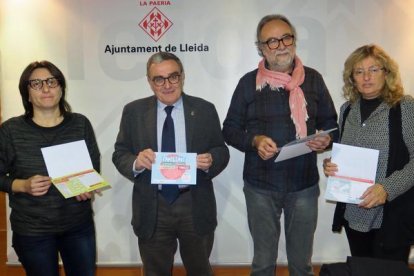 Un calendari proposa una reflexió en família per a cada mes de l'any