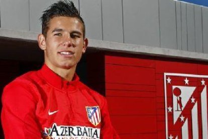 Ronaldinho va ser presentat ahir com a nou ambaixador del club per als propers deu anys.