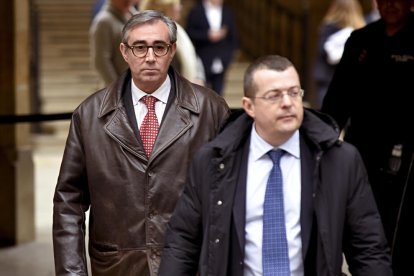 Iñaki Urdangarin a la salida de la Audiencia de Palma.