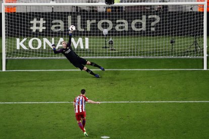 El uruguayo fue ayer doble protagonista.