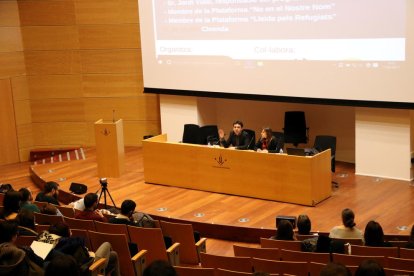Un moment del concert ahir a la nit que va omplir per complet el Palau Sant Jordi de Barcelona.
