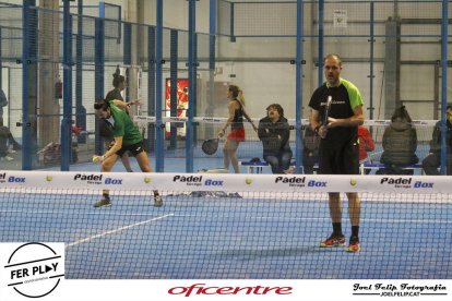 Tàrrega van
competir 63
parelles.