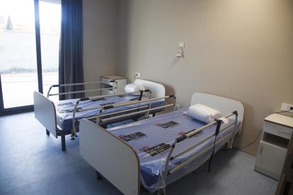 El centre de dia de Sant Guim de Freixenet, gairebé acabat i pendent d’obrir des de fa cinc anys.