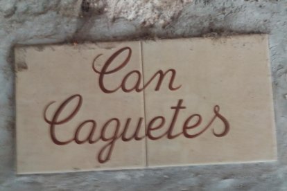 Fotos de cartells, senyals de trànsit o notificacions divertides.