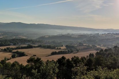 Envia'ns fotos relacionades amb l'estiu i guanya una estada a l'Hotel Castellarnau d'Escaló (Pallars Sobirà).