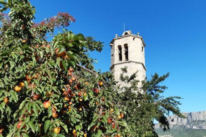 Envia'ns fotos relacionades amb l'estiu i guanya una estada a l'Hotel Castellarnau d'Escaló (Pallars Sobirà).