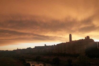 Envia'ns fotos relacionades amb l'estiu i guanya una estada a l'Hotel Castellarnau d'Escaló (Pallars Sobirà).