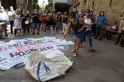 Manifestació d'hostalers i restauradors a Lleida