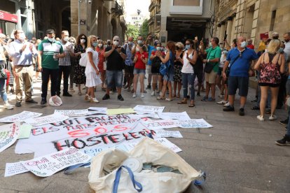 Manifestació d'hostalers i restauradors a Lleida