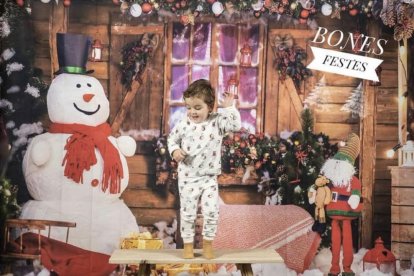 El balcó, el pessebre, l'arbre, el centre de taula...envia'ns fotos de la teva decoració nadalenca.