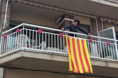 Aquestes són les imatges que ens heu enviat del vostre Sant Jordi confinat