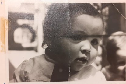 Con los padres, los primos, en la playa, en una excursión al campo, en la escuela... 
Envíanos tu foto preferida de cuando eras pequeño/a