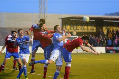 Andriu va acabar de porter després de l’expulsió d’Álvaro Campos.