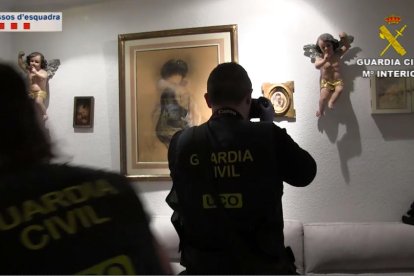 Seis detenidos por falsificar y vender cuadros de pintores modernistas