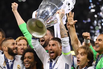 La selecció va segellar la presència a Rússia guanyant Albània.