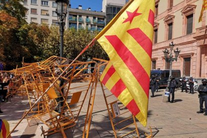 Uns 2.000 estudiants es manifesten a Lleida per commemorar l'1-O