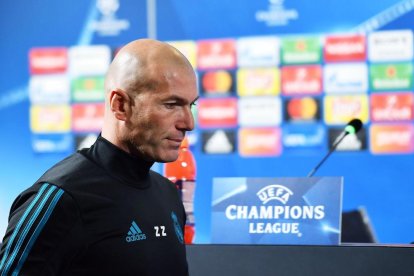 Sergio Busquets se entrenó ayer con el grupo en la sesión del FC Barcelona.