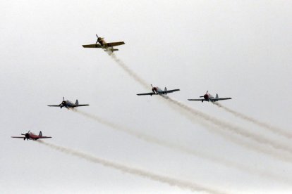 La plataforma de l’aeroport de Lleida-Alguaire es va omplir ahir de visitants en la jornada cabdal del Lleida Air Challenge 2018.